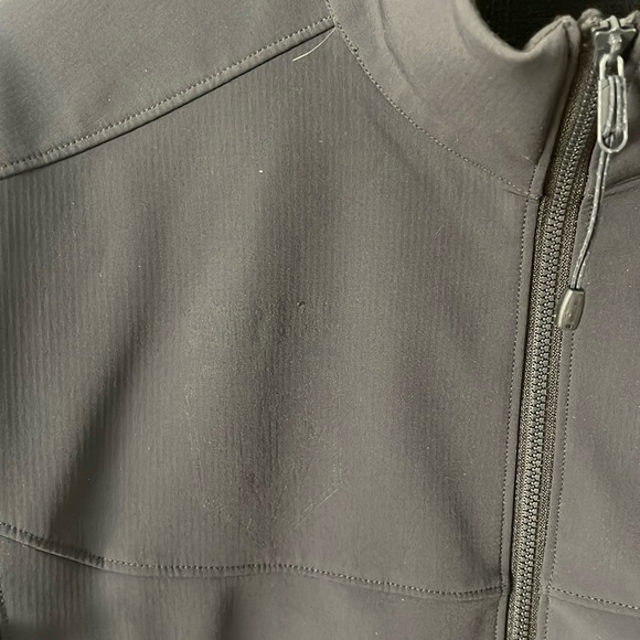 Arc’teryx Epsilon LT soft shell jacket men’s size medium black - Picture 11 of 11